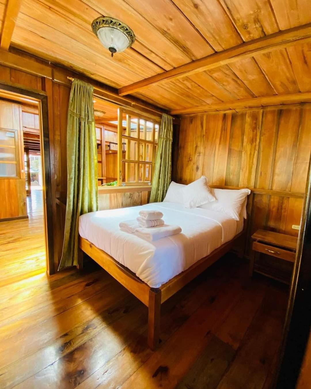 Guayabo Hostal Mindo Luaran gambar
