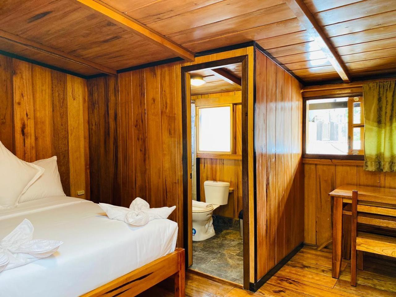 Guayabo Hostal Mindo Luaran gambar